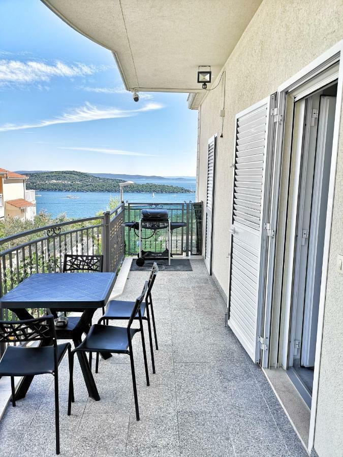 Villa Panorama Seget Trogir Bagian luar foto