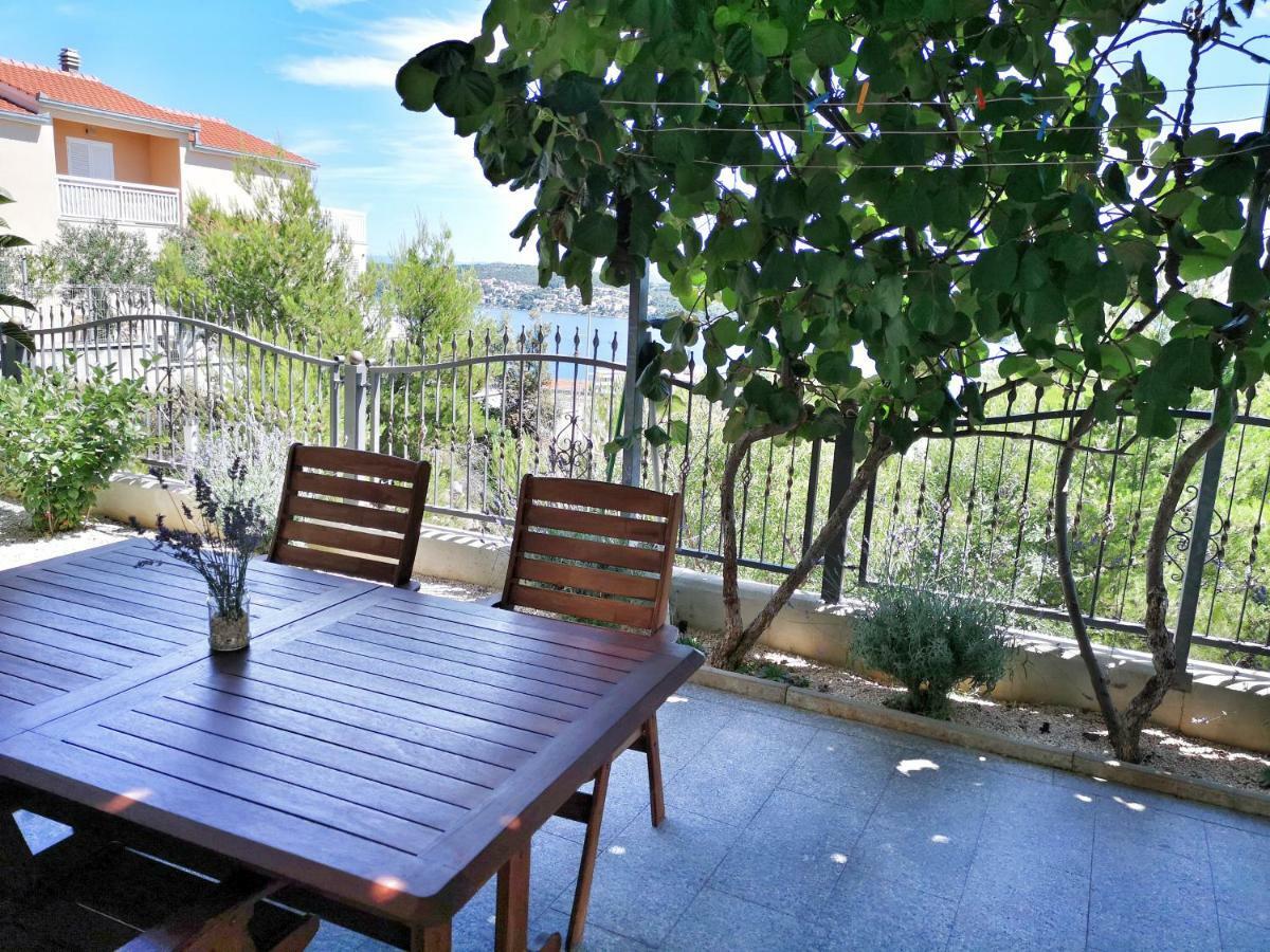 Villa Panorama Seget Trogir Bagian luar foto